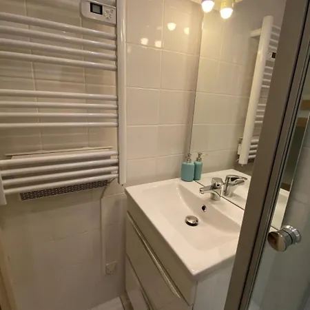 Apartment Meije 7 By Interhome Les Deux Alpes